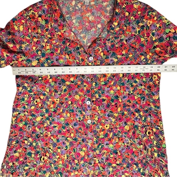 JOHN MARK Multicolor Embroidered Eyelet Tunic Top Wire Collar Roll-Tab Sleeve M - Picture 4 of 12